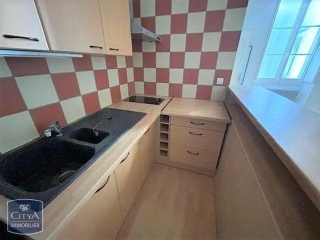 Appartement à louer 1 pièce 28.12m²