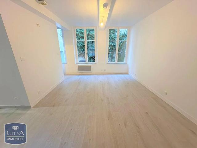 Appartement à louer 1 pièce 28.34m²