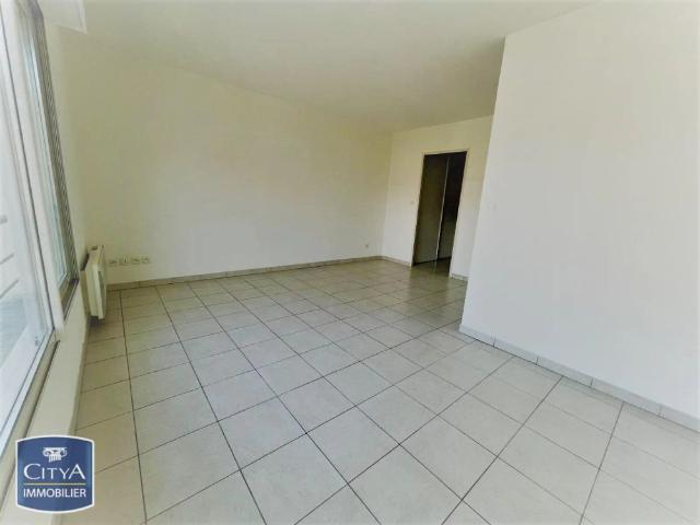 Appartement à louer 1 pièce 28.41m²