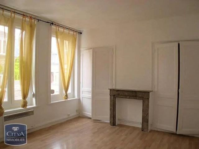 Appartement à louer 1 pièce 28.42m²