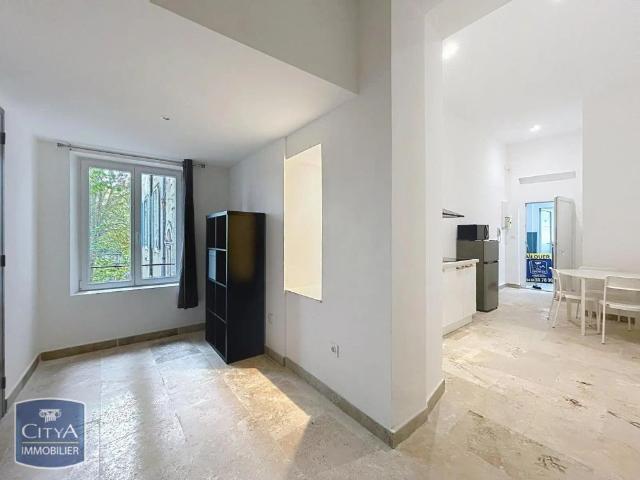 Appartement à louer 1 pièce 28.6m²