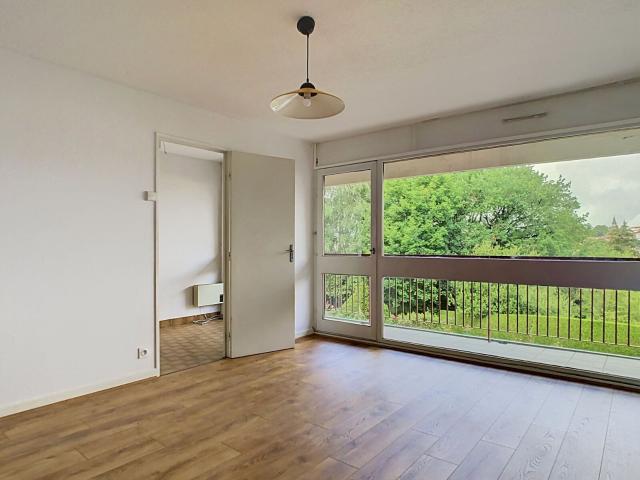 Appartement à louer 1 pièce 28 m