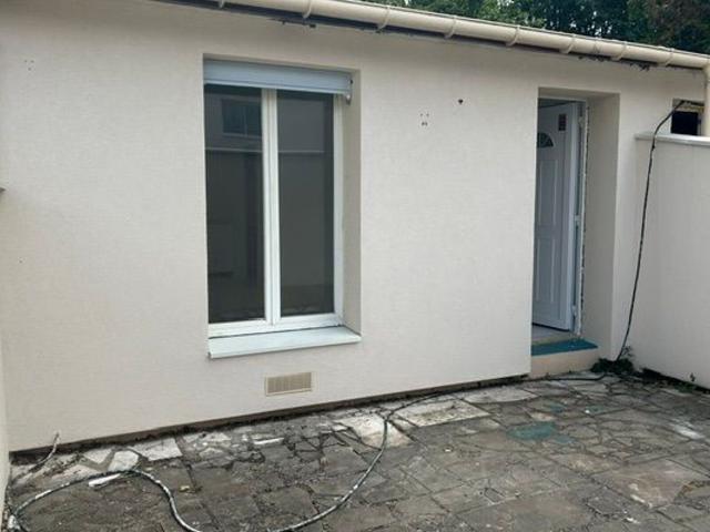 Appartement à louer 1 pièce 28 m