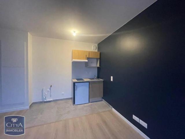 Appartement à louer 1 pièce 28m²