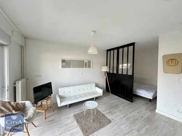 Appartement à louer 1 pièce 29.36m²