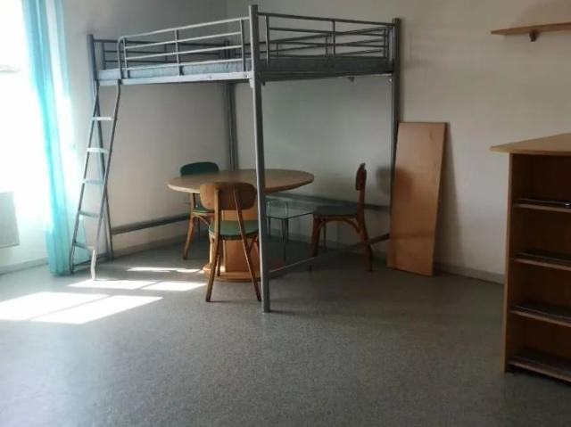 Appartement à louer 1 pièce 29.47m²