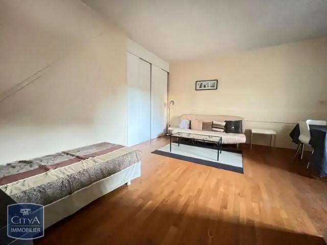 Appartement à louer 1 pièce 29.5m²
