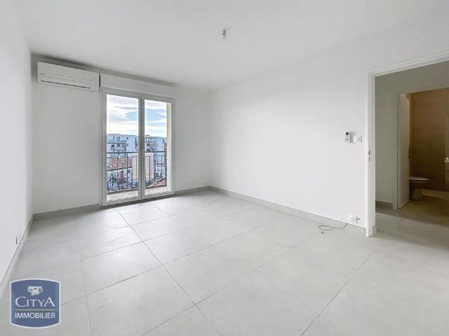 Appartement à louer 1 pièce 29.62m²