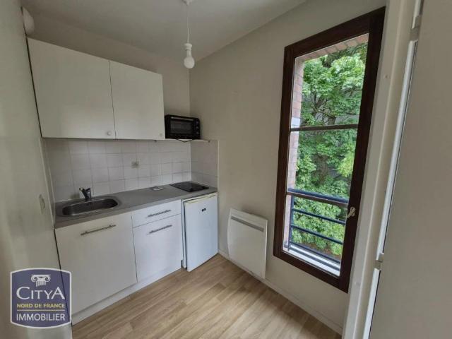Appartement à louer 1 pièce 29.79m²