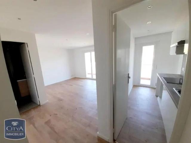 Appartement à louer 1 pièce 29.87m²