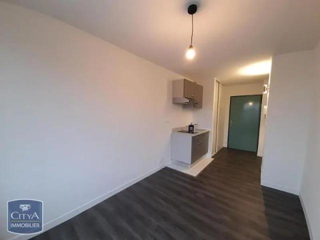 Appartement à louer 1 pièce 29.8m²