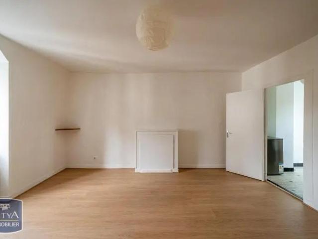 Appartement à louer 1 pièce 29.92m²