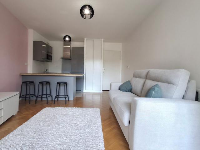 Appartement à louer 1 pièce 29 m
