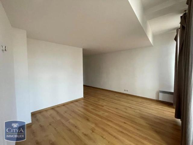 Appartement à louer 1 pièce 30.06m²