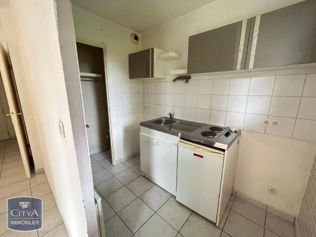 Appartement à louer 1 pièce 30.1m²