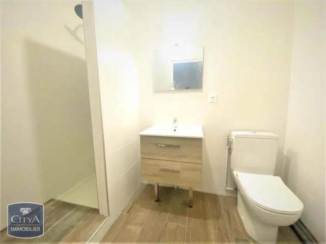 Appartement à louer 1 pièce 30.24m²