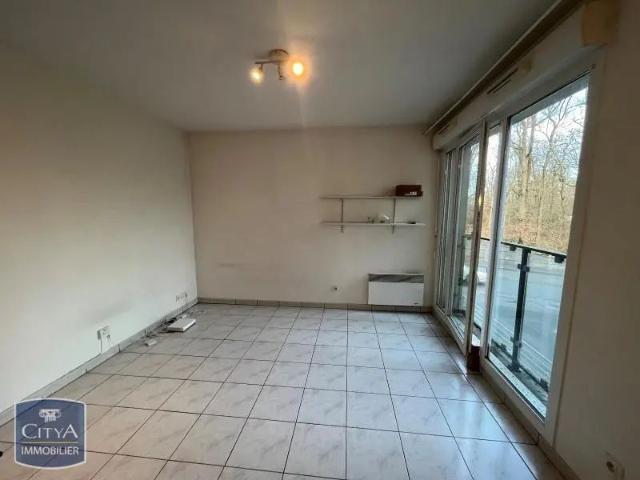 Appartement à louer 1 pièce 30.7m²