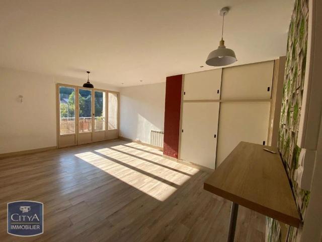 Appartement à louer 1 pièce 30.7m²