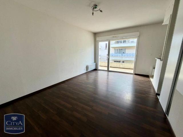 Appartement à louer 1 pièce 30.42m²