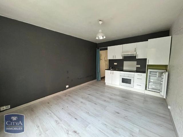 Appartement à louer 1 pièce 30.57m²