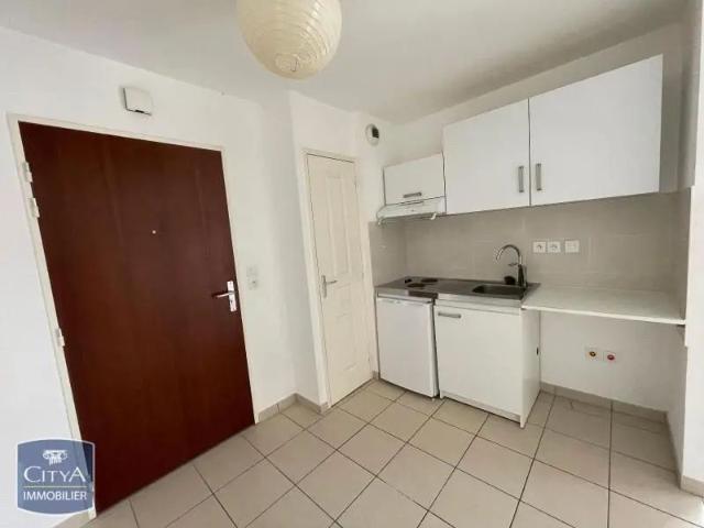 Appartement à louer 1 pièce 30.5m²