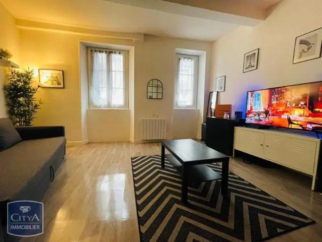 Appartement à louer 1 pièce 30.6m²