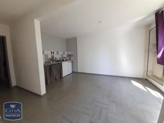 Appartement à louer 1 pièce 30.72m²