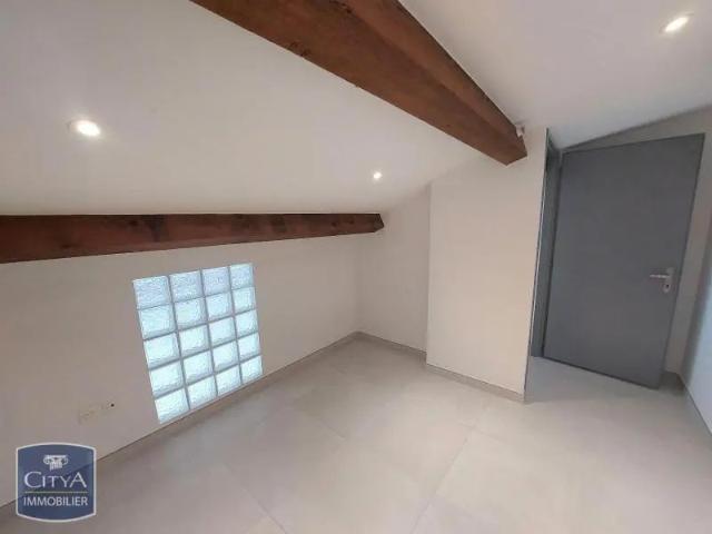 Appartement à louer 1 pièce 30.75m²