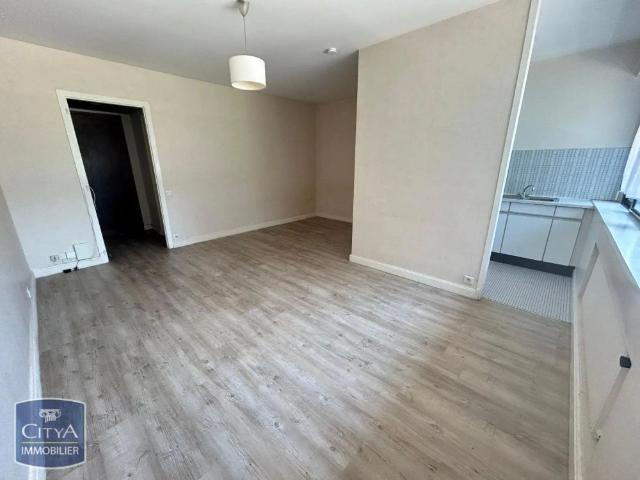 Appartement à louer 1 pièce 31.12m²