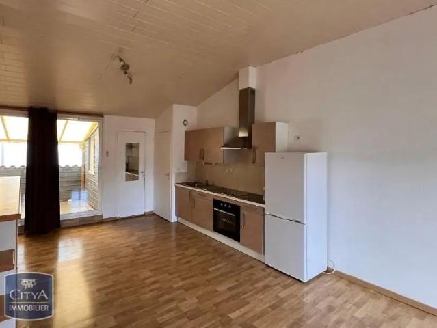 Appartement à louer 1 pièce 31.1m²