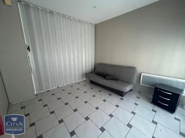 Appartement à louer 1 pièce 31.32m²