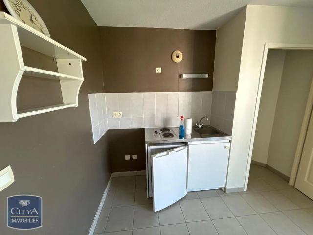 Appartement à louer 1 pièce 31.32m²