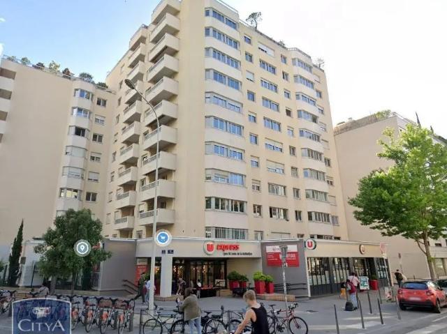 Appartement à louer 1 pièce 31.33m²