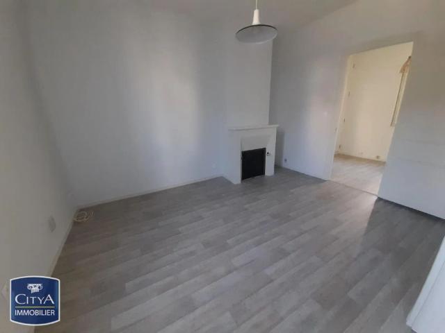 Appartement à louer 1 pièce 31.78m²