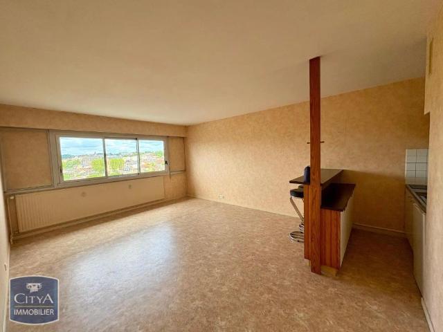 Appartement à louer 1 pièce 31.85m²