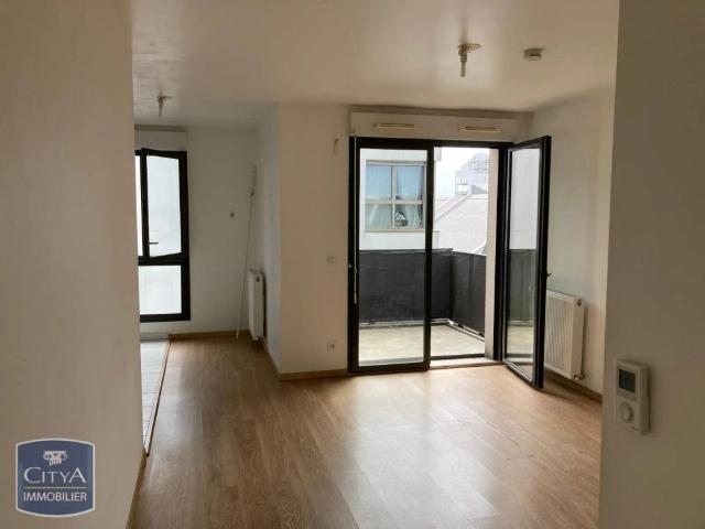 Appartement à louer 1 pièce 31.89m²