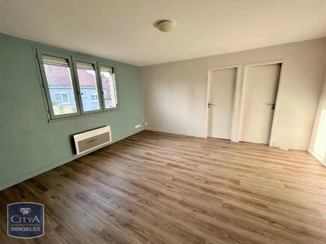Appartement à louer 1 pièce 31.8m²