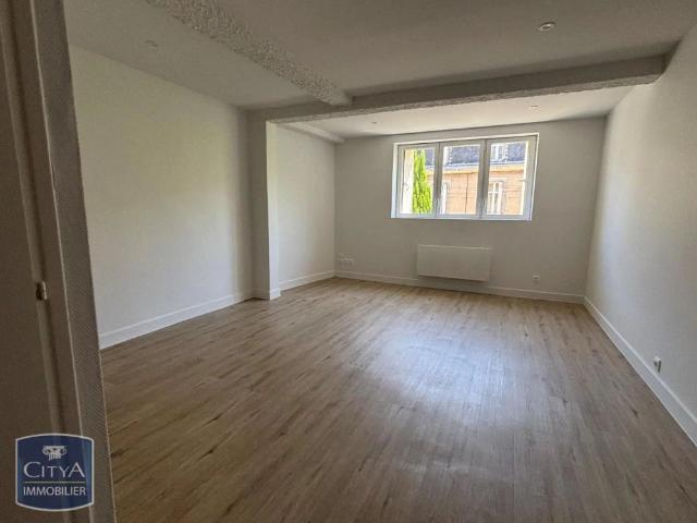 Appartement à louer 1 pièce 31m²