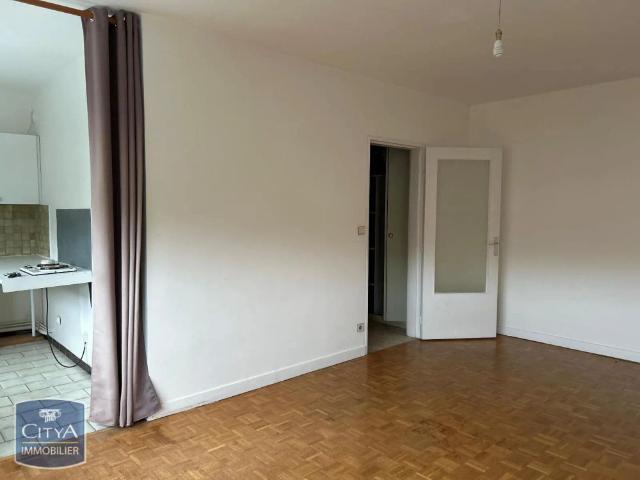 Appartement à louer 1 pièce 31m²