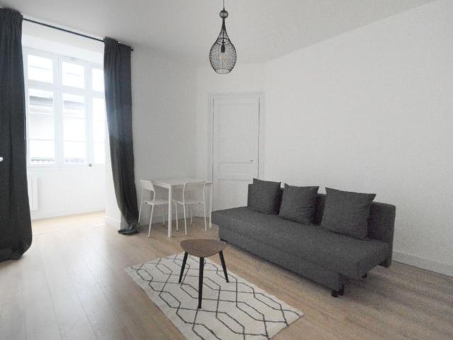 Appartement à louer 1 pièce