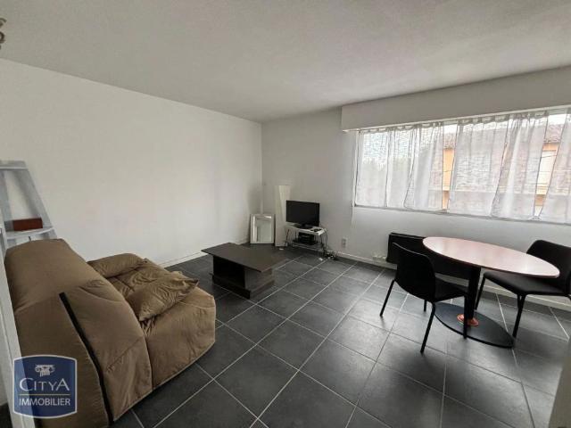 Appartement à louer 1 pièce 32.01m²