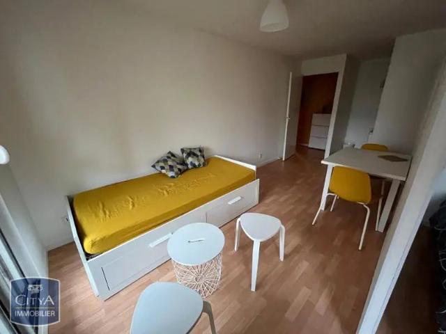 Appartement à louer 1 pièce 32.1m²