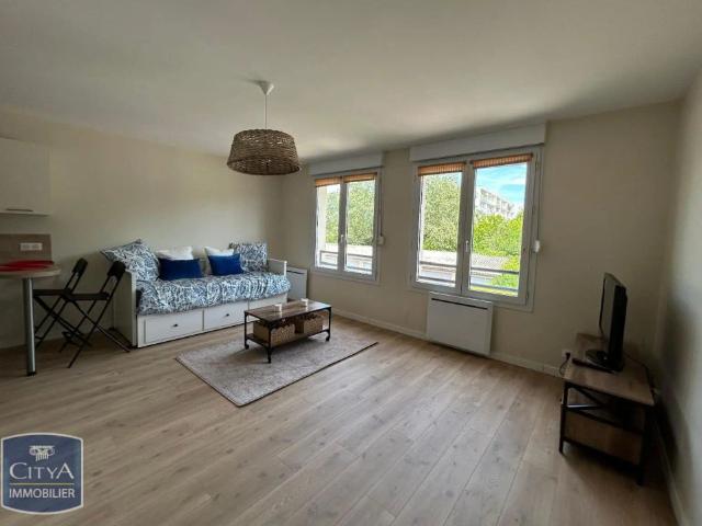 Appartement à louer 1 pièce 32.6m²