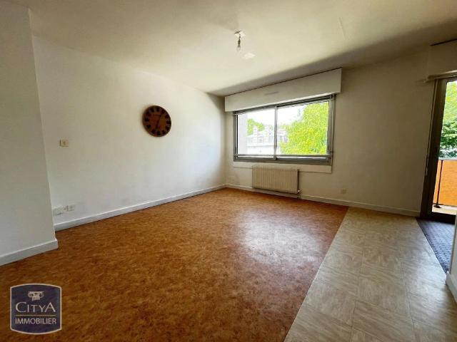 Appartement à louer 1 pièce 32.95m²