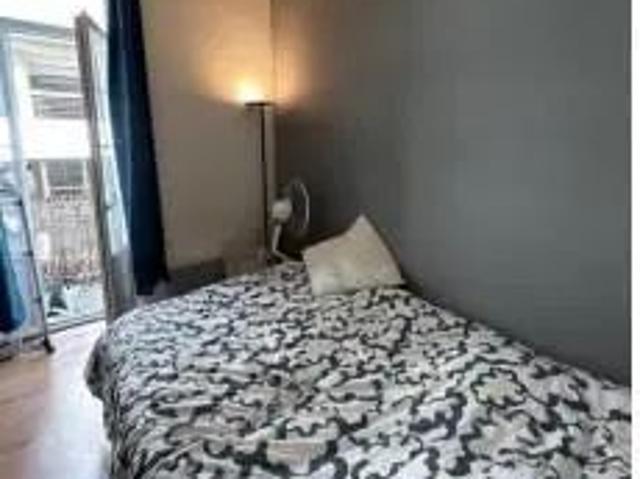 Appartement à louer 1 pièce 32.9m²