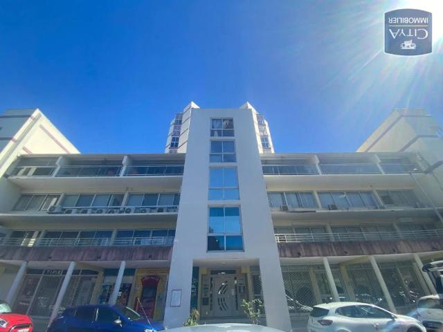 Appartement à louer 1 pièce 32m²