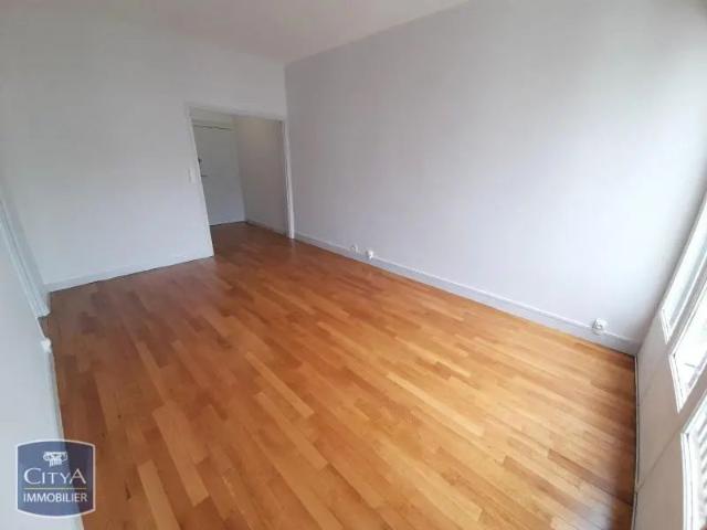 Appartement à louer 1 pièce 33.26m²