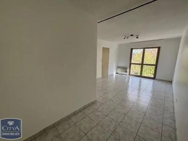 Appartement à louer 1 pièce 33.81m²