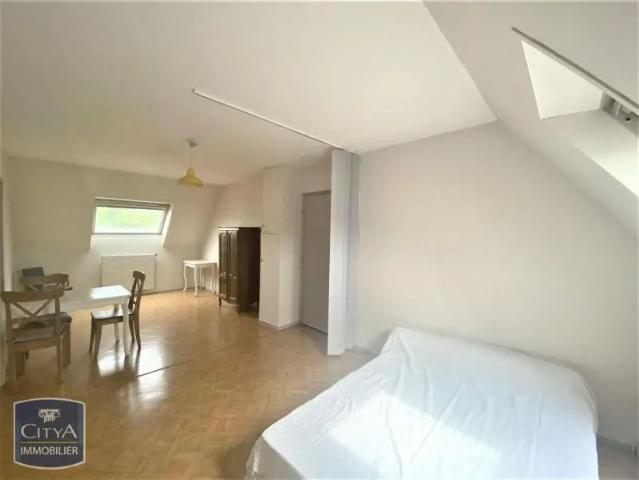Appartement à louer 1 pièce 33.95m²