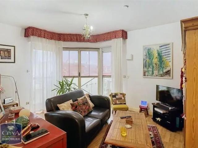 Appartement à louer 1 pièce 33.98m²
